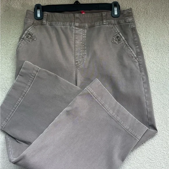 SPANX Stretch Twill Cropped Wide Leg Pants. Tan/taupe. Size Medium. - Picture 3 of 12